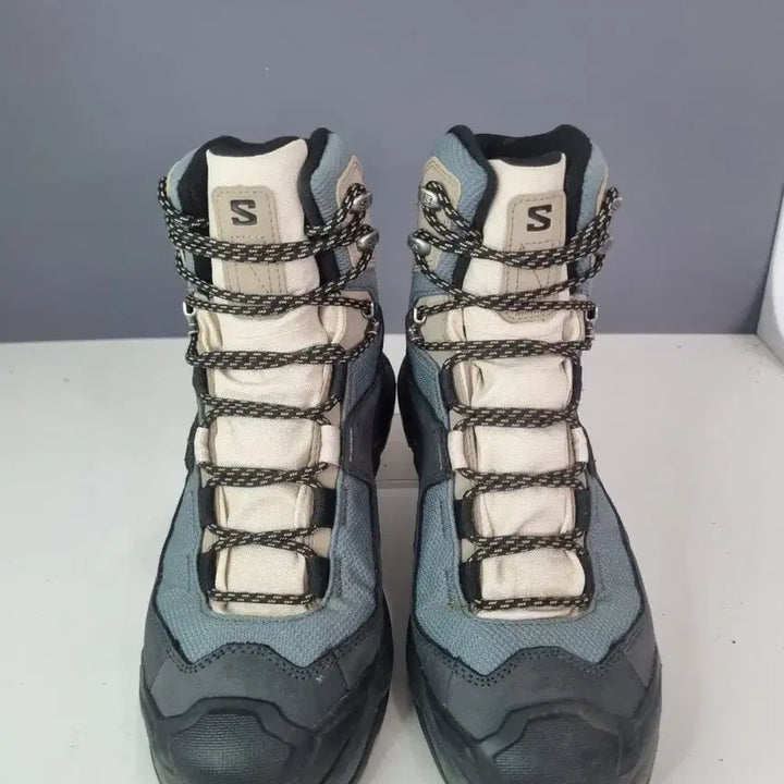 [BUNJANG] Salomon Quest Element Trekking Shoes / 효자빈티지 250 살로몬 퀘스트 엘리먼트 트레킹화