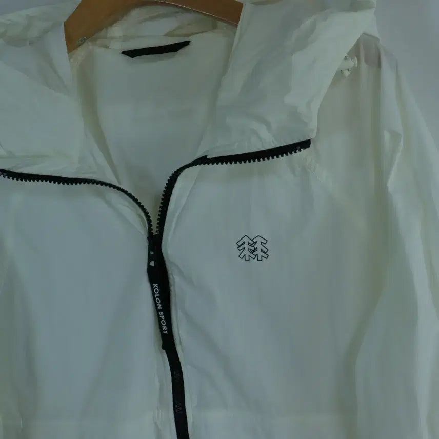 [BUNJANG] KOLON SPORT Lightweight Windbreaker Jacket White / 코오롱스포츠 KOLON SPORT 정품 경량 바람막이 M 화이트 고프코어