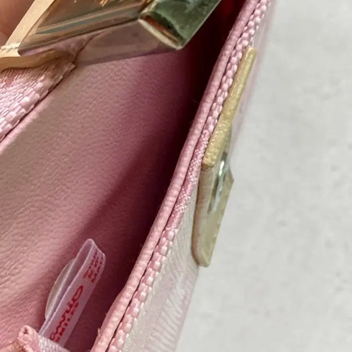 [BUNJANG] Sanrio Hello Kitty Jacquard Card Holder Wallet (2000s Vintage) / [미사용] 2000년 고전 산리오 헬로키티 자가드 카드 지갑