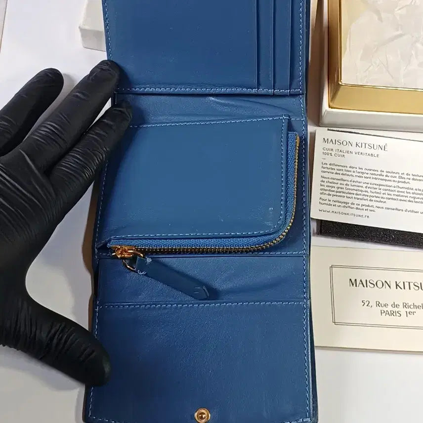 [BUNJANG] Maison Kitsuné Blue Leather Cardholder / (정품풀박스)메종키츠네 블루 레더 카드지갑