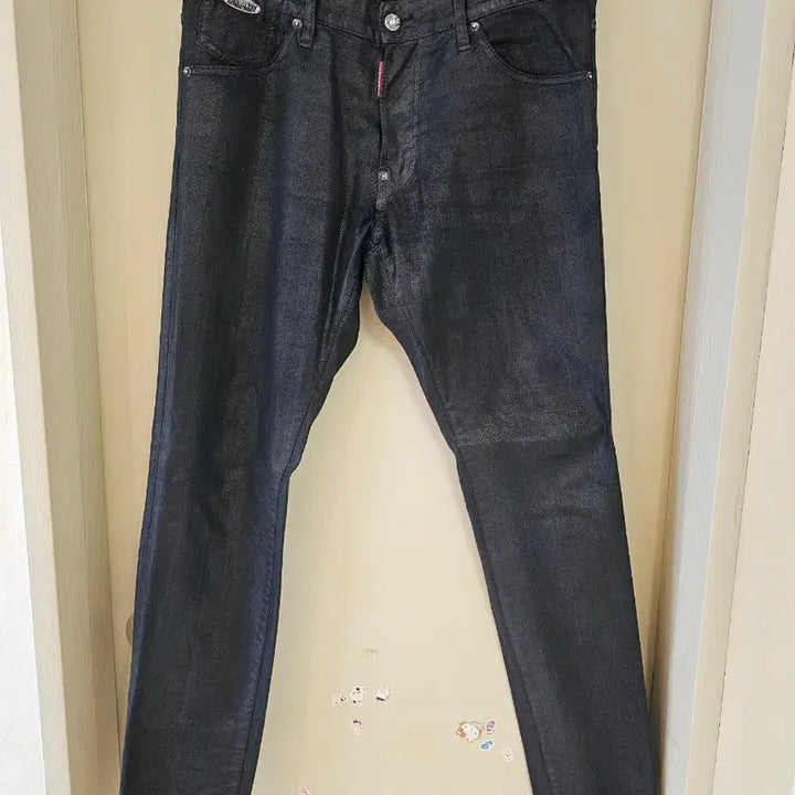 [BUNJANG] DSQUARED2 Wax Coated Black Denim Slim Fit Jeans (Size 48) / [정품] 디스퀘어드 디퀘 블랙 왁스코팅진 데님 슬림핏 48