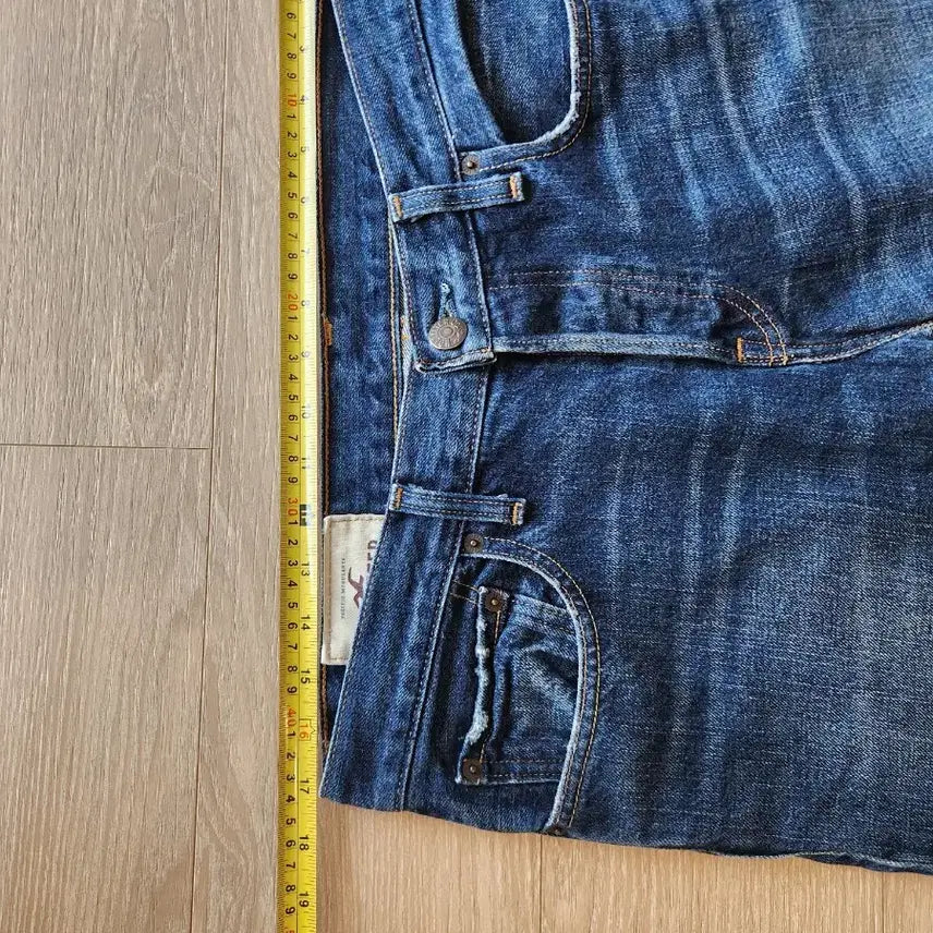 [BUNJANG] Hollister Slim Straight Jeans 33x32 / 홀리스터 슬림 스트레이트 청바지 33x32