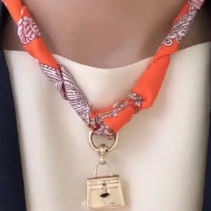 [BUNJANG] Hermes Kelly Carre Scarf Ring Gold New / 선물추천! Hermes 에르메스 골드 켈리 까레 스카프링 새상품