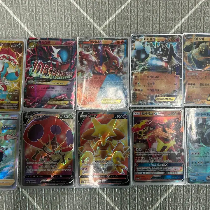 [BUNJANG] Assorted Pokemon Cards (SR, EX, GX, V, VMAX) / 포켓몬카드(SR/EX/GX/V/VMAX)