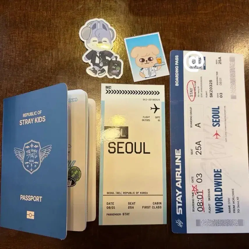 [SOLD OUT] 스트레이키즈 팝업 특전 여권 세트 뽁아리 퍼핌 울프찬