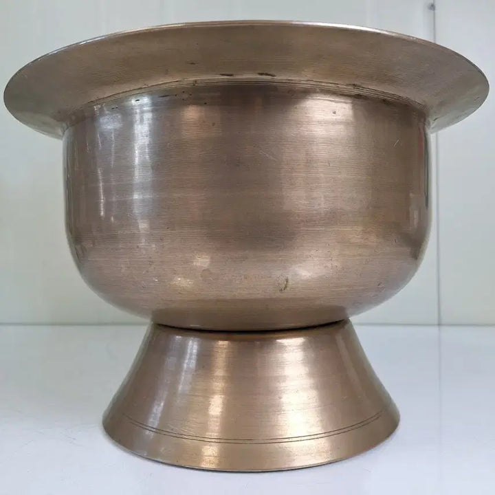 [BUNJANG] Bronze Traditional Bangja Tteok Bowl / 근대사 수집 옛날 민속품 동 브론즈 전통 방자 함지 떡동이