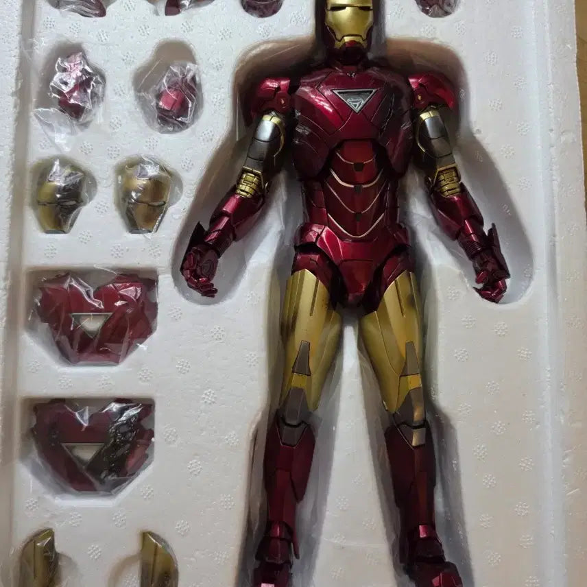 [BUNJANG] Playtoys Mark 6 Action Figure / 핫토이x 플레이토이즈 마크6