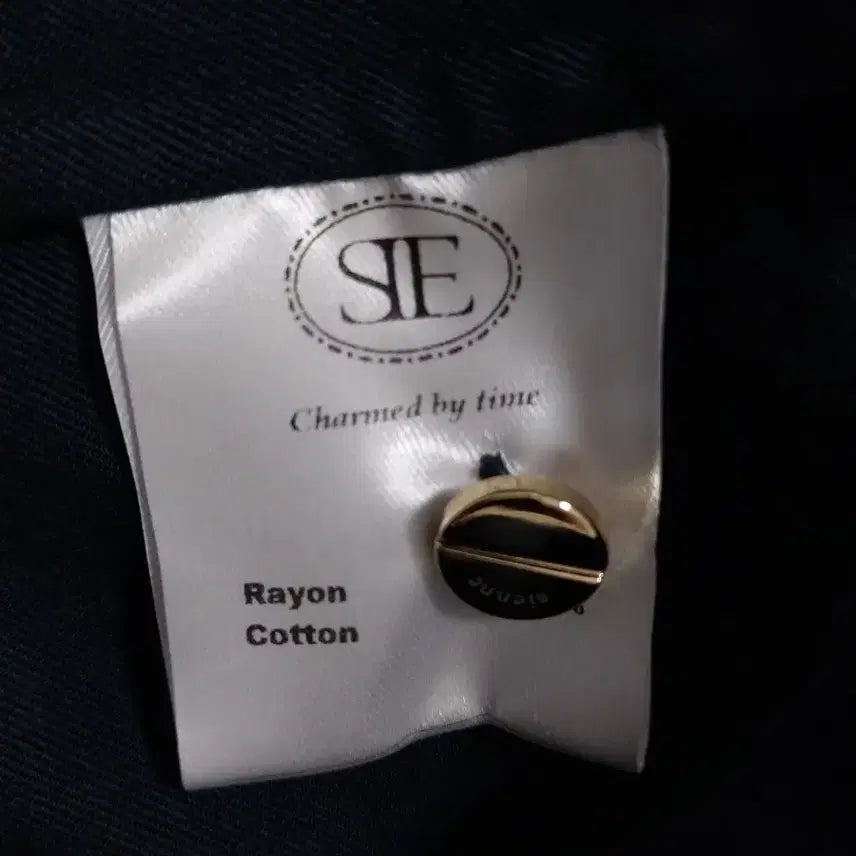 [SOLD OUT] 새옷수준 시엔느 Sienne 한섬  네이비 셔츠 남방