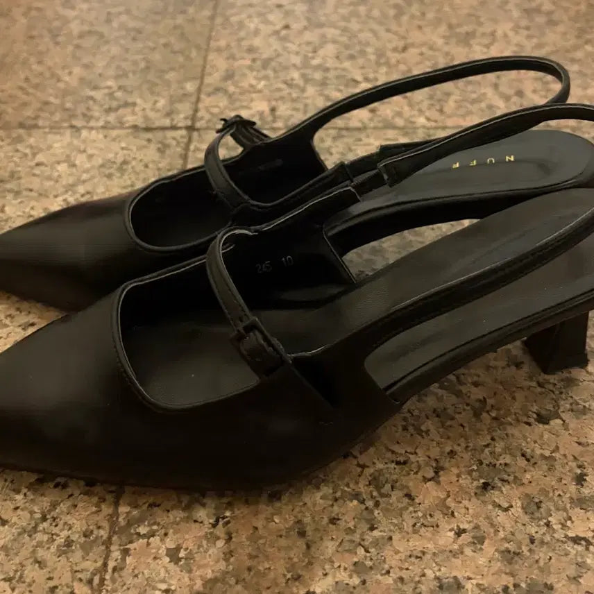 [BUNJANG] Buckle Strap Gling Heeled Shoes / 버클스트랩 글링백힐
