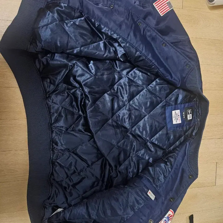 [BUNJANG] New Era MLB New York Yankees Navy Baseball Jacket / 뉴에라 MLB 뉴욕 양키스 네이비 야구 점퍼