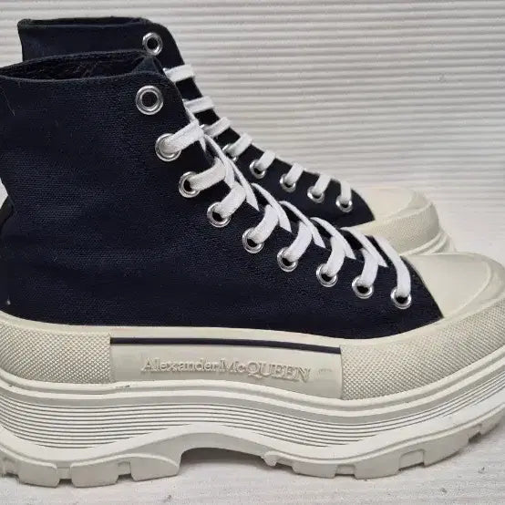 [BUNJANG] Alexander McQueen Tread Slick High-Top Sneakers Size 40D (260) / 알렉산더 맥퀸 트레드 슬릭 하이탑 스니커즈 40D사이즈 260
