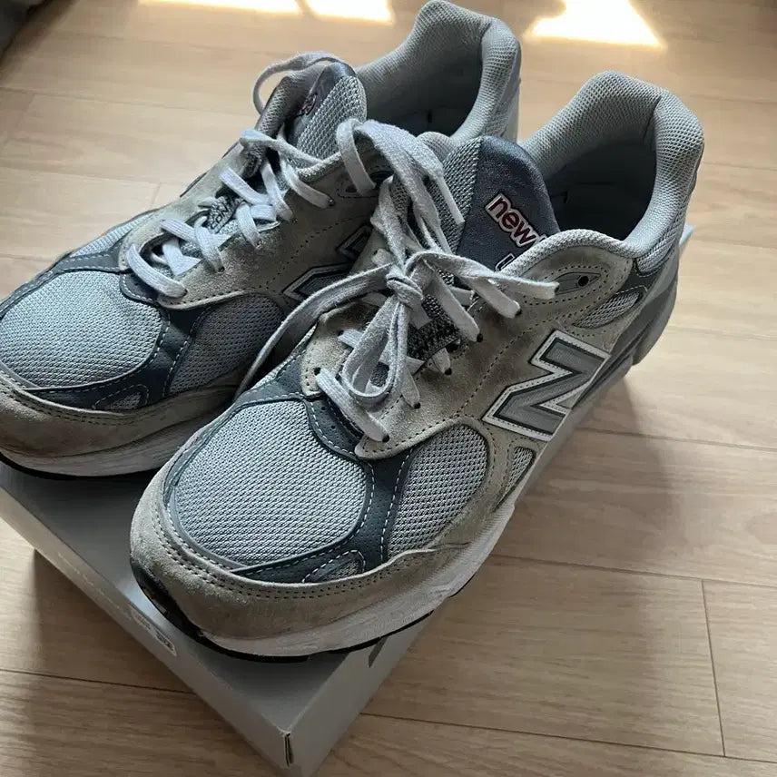 [BUNJANG] New Balance 990v3 Size 8.5 / 뉴발란스 990v3 8.5사이즈