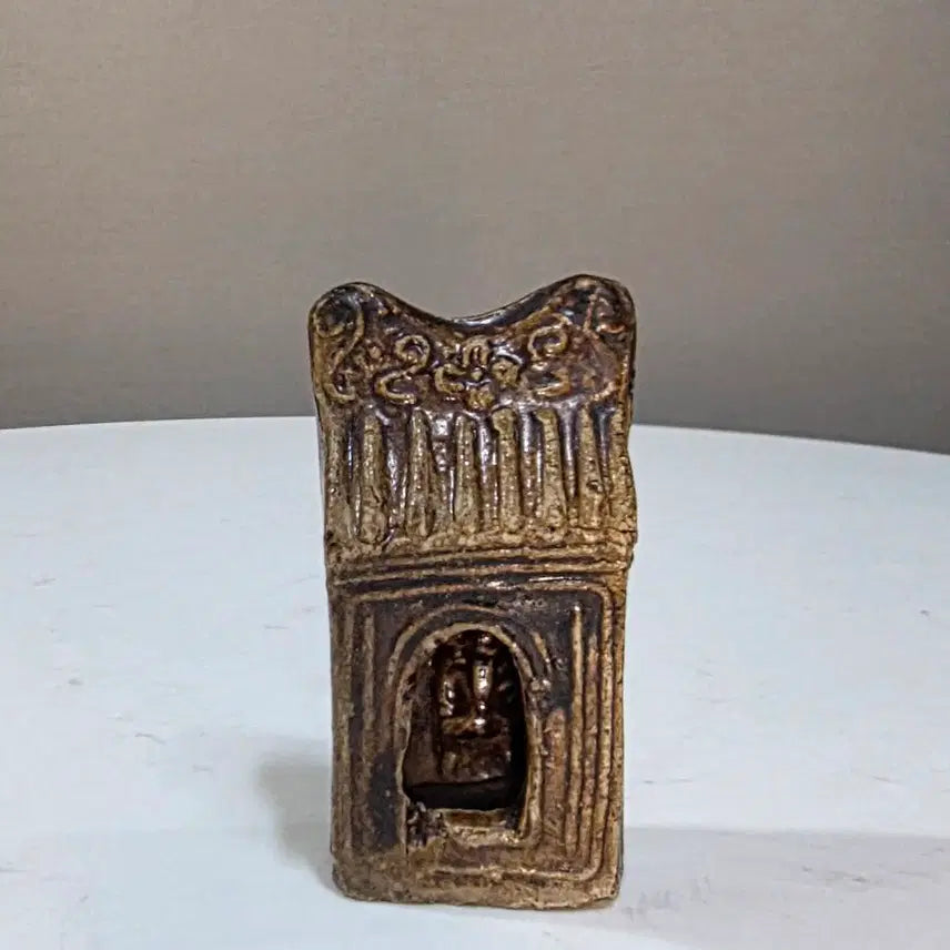 [BUNJANG] Ming Dynasty Celadon Porcelain Buddha Shrine / 불감