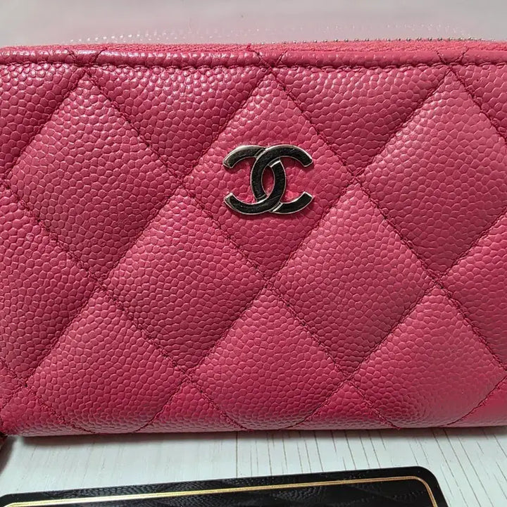 [BUNJANG] Chanel Pink Caviar Zipped Card Holder / 샤넬 핑크 캐비어 지퍼돌이 카드지갑