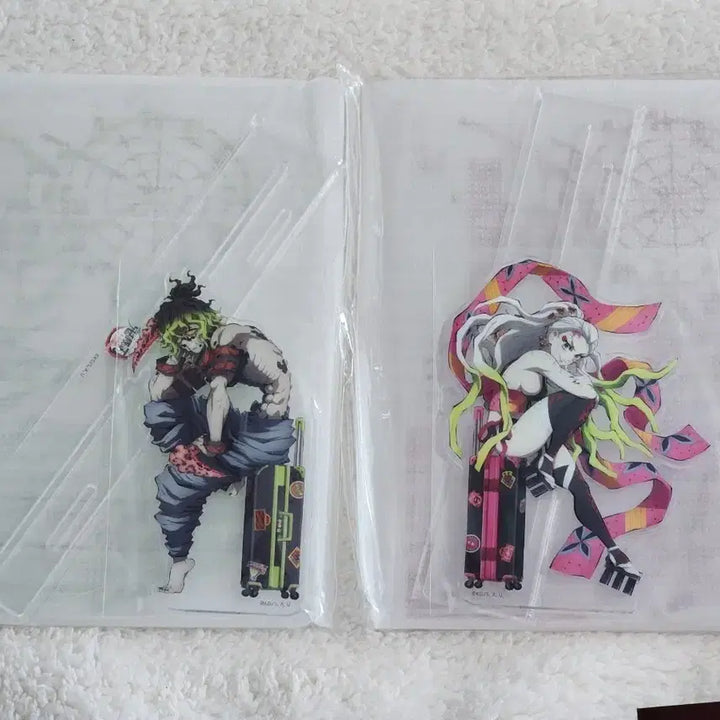 [BUNJANG] Demon Slayer Gyutaro World Tour Acrylic Standee Bundle / 귀멸의칼날 다키,규타로 월드투어 아크릴 일괄