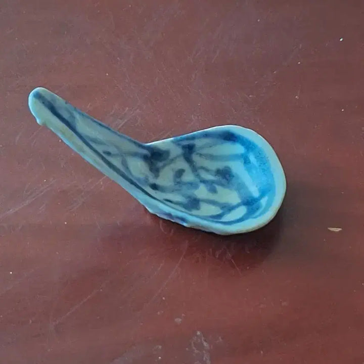 [BUNJANG] Blue and White Porcelain Vine Pattern Spoon Set / 청화백자 넝쿨문 수저