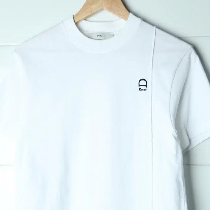 [BUNJANG] Dunst Short Sleeve T-Shirt White Normal / (S) 던스트 반팔 티셔츠 흰색 노멀 스트릿-754F