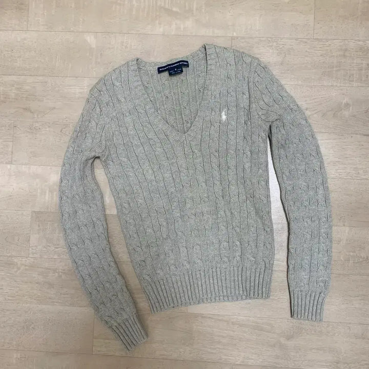 [BUNJANG] Polo Ralph Lauren Gracie Beige V-Neck Cable Knit Sweater / 폴로 그레이시 베이지 브이넥 꽈배기 니트