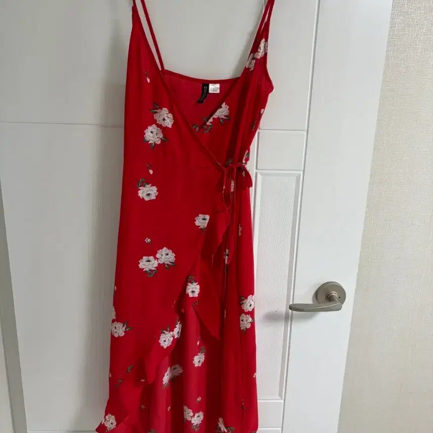 [BUNJANG] H&amp;M Red Sleeveless Wrap Dress Vest / (일본 수입 빈티지)H&amp;M 랩 원피스 끈나시 레드 뷔스티에 나시 32