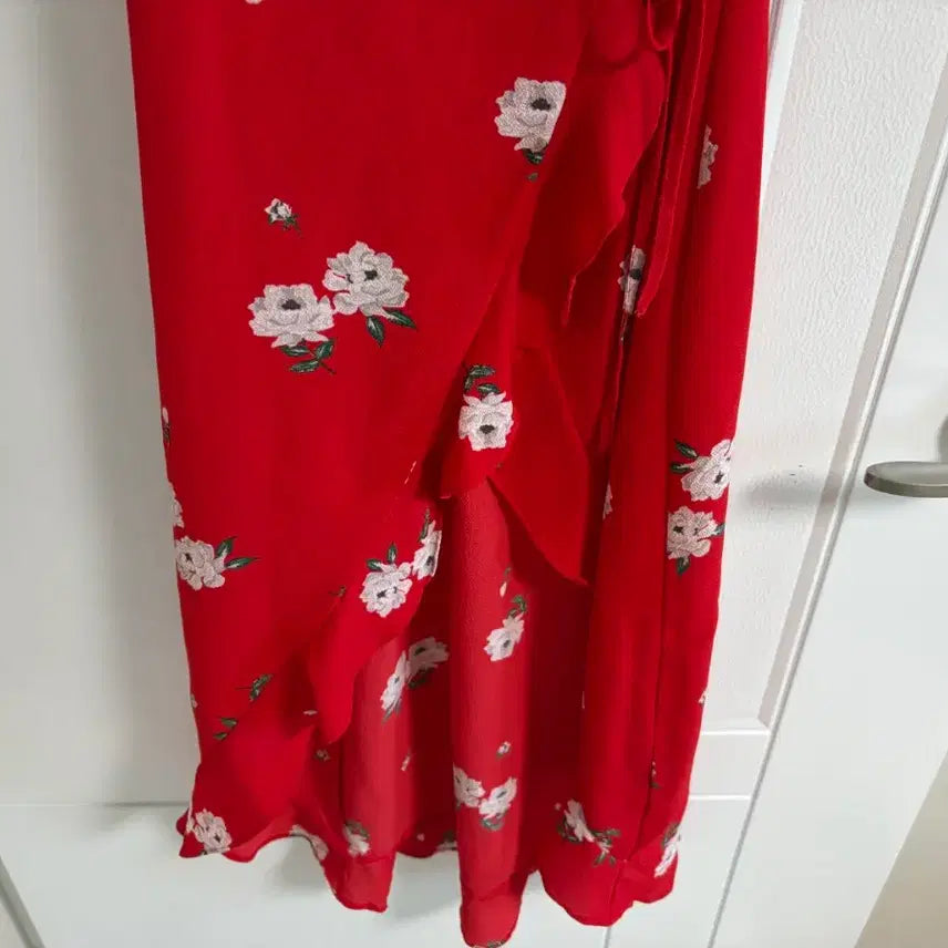 [BUNJANG] H&amp;M Red Sleeveless Wrap Dress Vest / (일본 수입 빈티지)H&amp;M 랩 원피스 끈나시 레드 뷔스티에 나시 32
