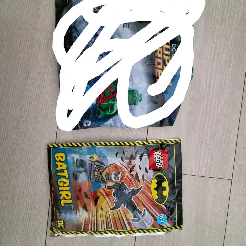 [BUNJANG] LEGO DC Super Heroes Batgirl / 레고 DC 슈퍼히어로 배트걸