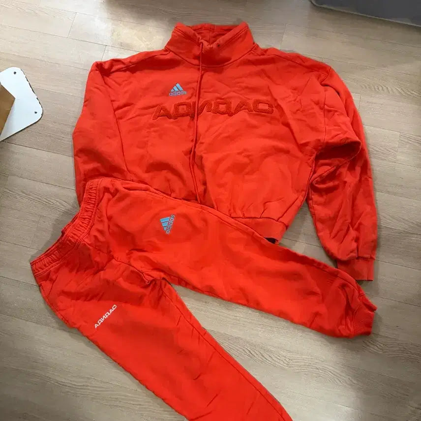 [BUNJANG] Gosha Rubchinskiy x Adidas Collaboration Sweat Set-up / 고샤 루브친스키 스웻 셋업