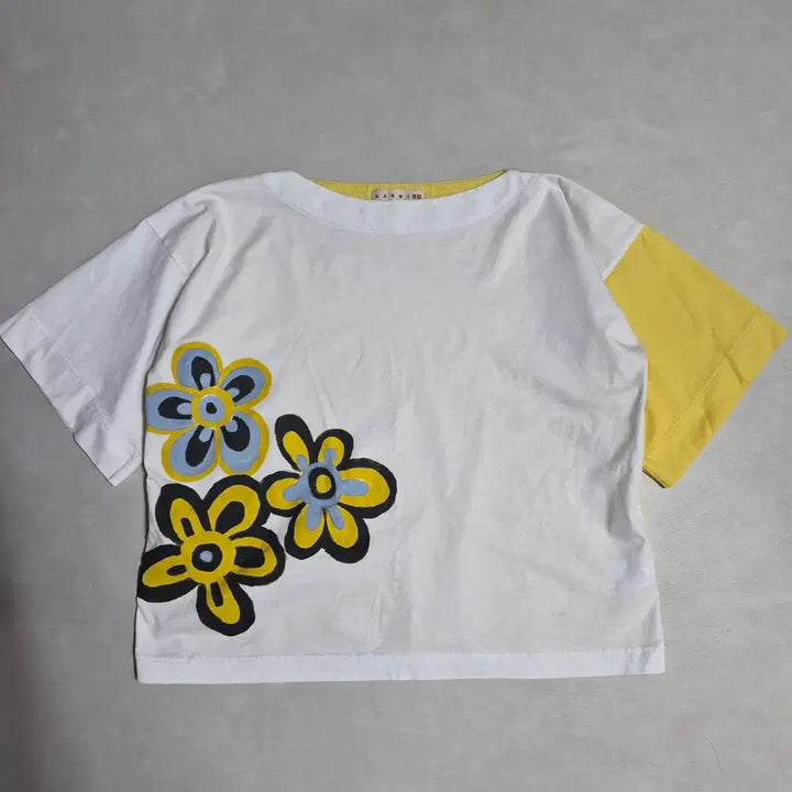 [BUNJANG] Uniqlo x Marni Graphic Oversized Boxy Fit T-Shirt / 유니클로 마르니 콜라보 그래픽 오버 사이즈 박시 티