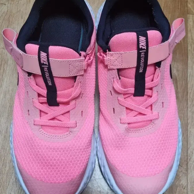 [BUNJANG] Nike Running Shoes (Size 255) / 나이키 런닝화 255 팝니다.