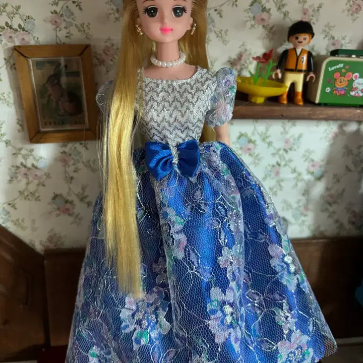 [BUNJANG] Mimi World Long Haired Mimi Doll / 미미월드 긴생머리 미미