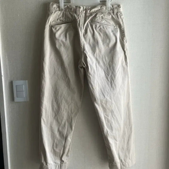 [BUNJANG] Heritage Floss Varsity Pants Beige (M) / 헤리티지플로스 바시티 팬츠 베이지 (M)