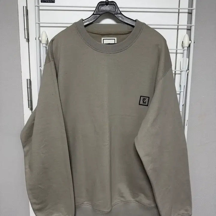 [BUNJANG] Wooyoungmi Back Logo Sweatshirt Grey W231TS27726G / [48] 우영미 백로고 맨투맨 그레이 W231TS27726G