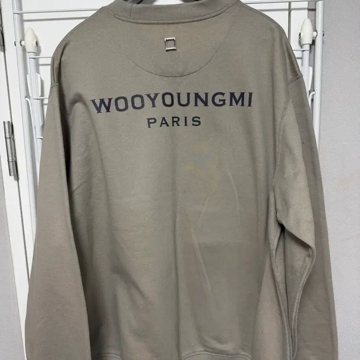 [BUNJANG] Wooyoungmi Back Logo Sweatshirt Grey W231TS27726G / [48] 우영미 백로고 맨투맨 그레이 W231TS27726G