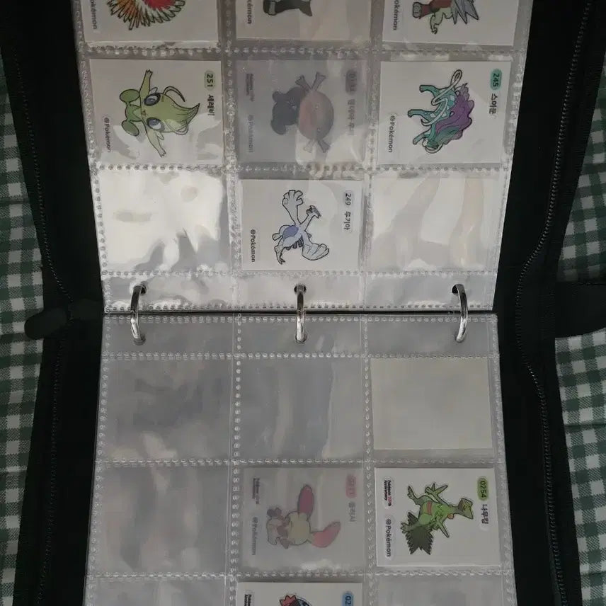 [BUNJANG] Pokemon Sticker Set - 175 Pieces - Includes Sticker Book / 포켓몬스터 띠부실 163장 판매