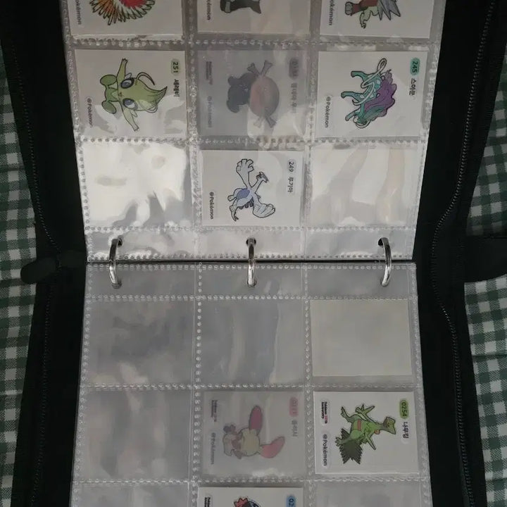 [BUNJANG] Pokemon Sticker Set - 175 Pieces - Includes Sticker Book / 포켓몬스터 띠부실 163장 판매