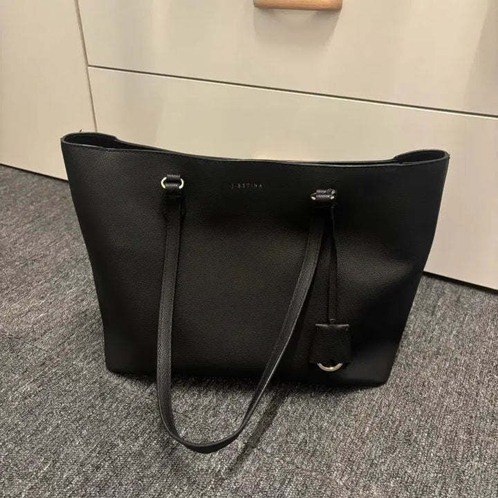 [BUNJANG] J.ESTINA Black Tote Bag Shoulder Bag with Pouch / 제이에스티나 블랙 토트백 숄더백