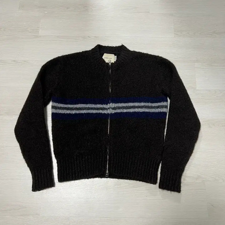 [BUNJANG] Paloma Wool Penalty Zip Brown / [xs] 팔로마울 페널티집 브라운