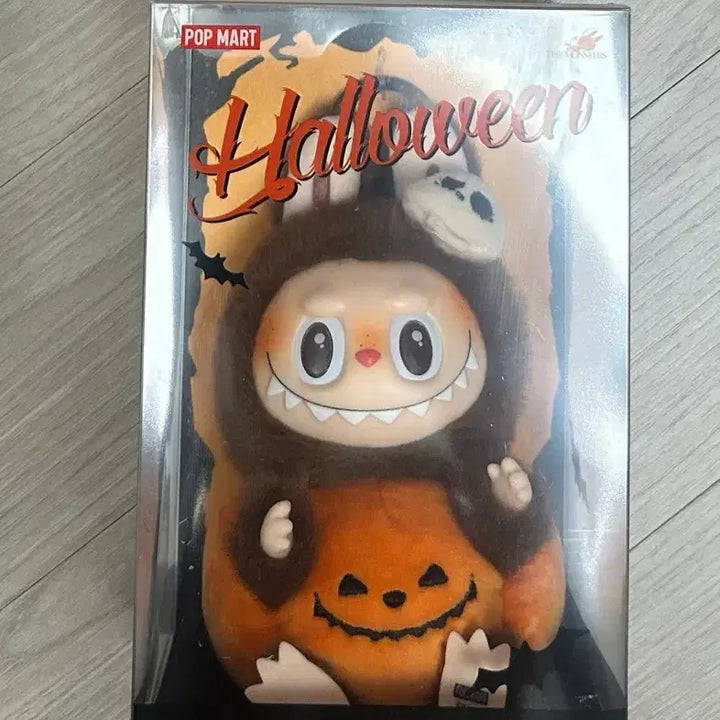 [BUNJANG] Pop Mart Labubu Halloween Doll / 라부부 할로윈 인형