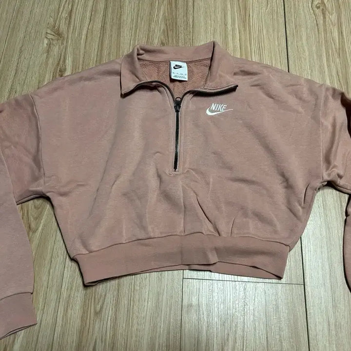 [BUNJANG] Nike Pink Half-Zip Cropped Sweatshirt / 나이키 하프집업 맨투맨 핑크 크롭 맨투맨