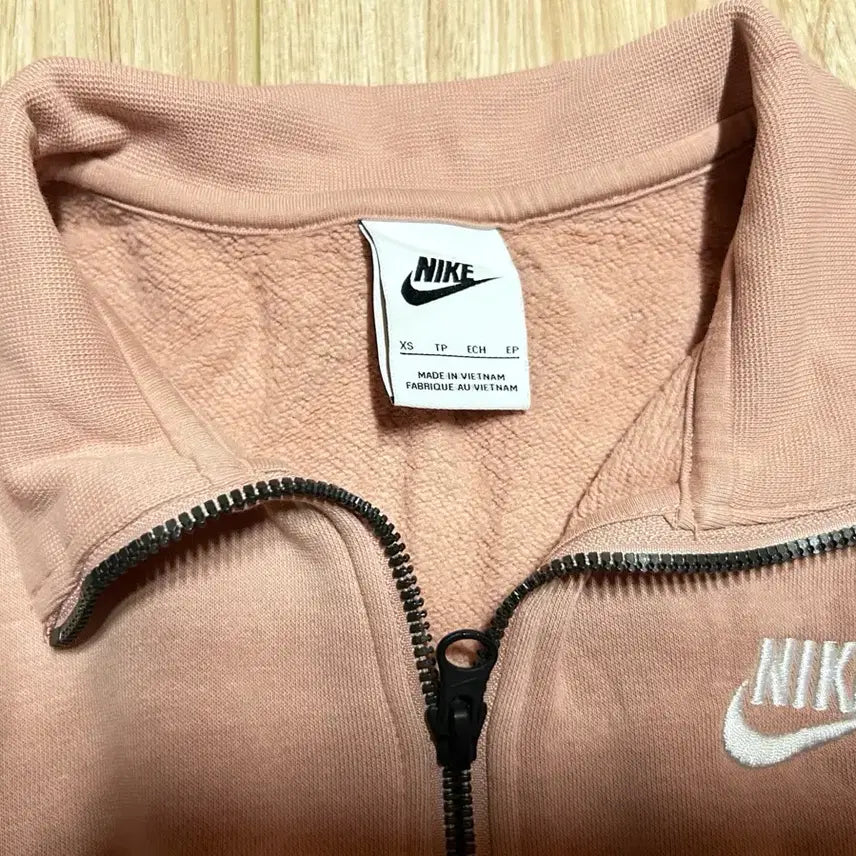 [BUNJANG] Nike Pink Half-Zip Cropped Sweatshirt / 나이키 하프집업 맨투맨 핑크 크롭 맨투맨