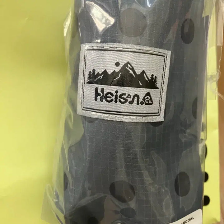 [BUNJANG] Haisan Dot Charcoal Pocket Bag / 하이산 포켓백 도트 차콜