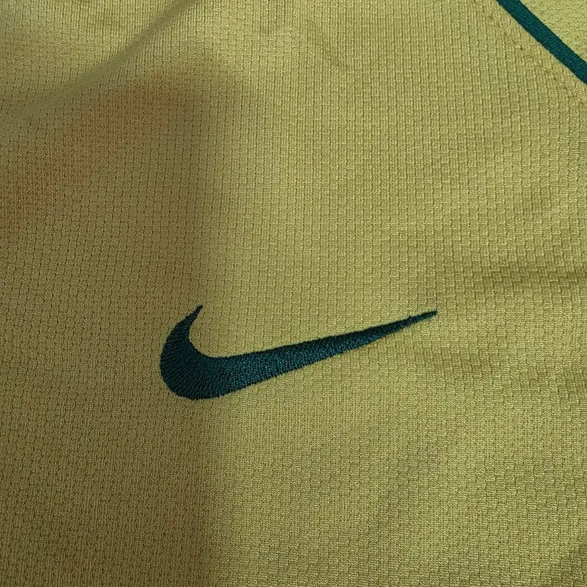 [BUNJANG] Nike Brazil Training Jersey Functional Short Sleeve T-Shirt M / 나이키 브라질 트레이닝 저지  기능성 반팔티 M