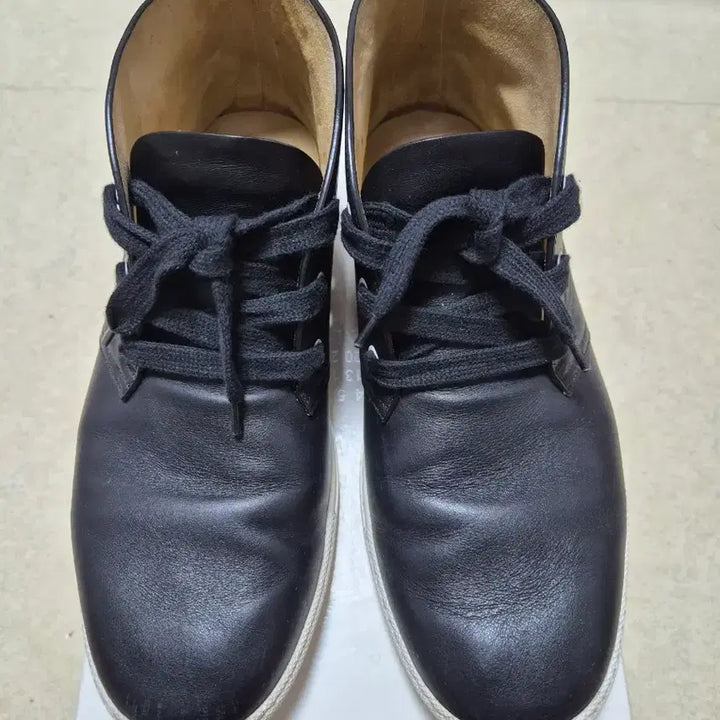 [BUNJANG] Hermès Mid-Top Sneakers (Size 265-270) / 정품)에르메스 스니커즈(미드탑)265~270판매