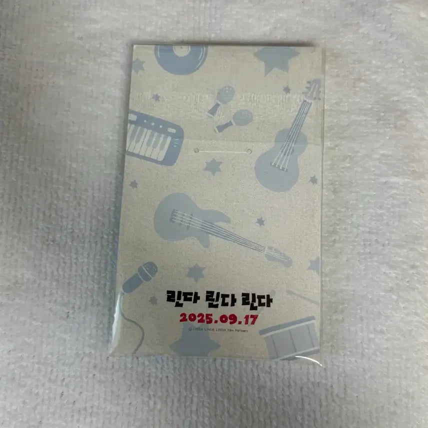 [BUNJANG] Linda Linda Linda CGV Pin Badge &amp; Pick Set / 영화 린다린다린다 cgv 핀뱃지&amp;피크