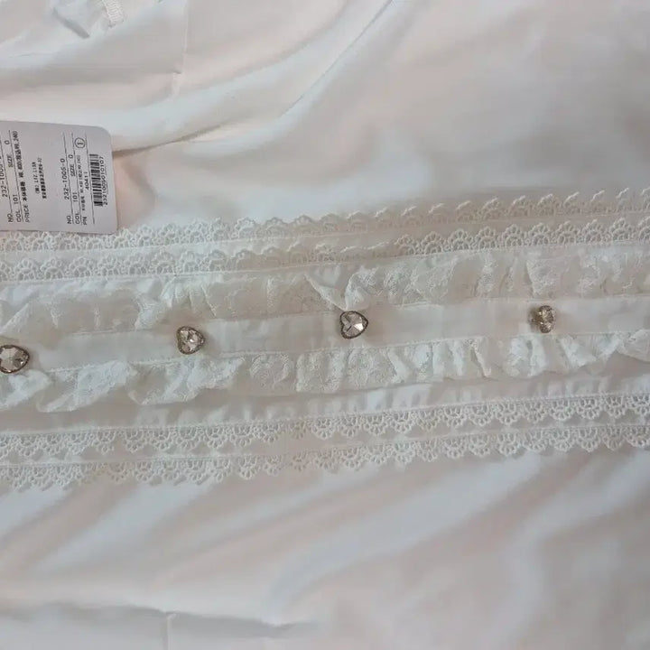 [BUNJANG] Liz Lisa Twin Ribbon Accessory Short Sleeve Blouse White / 리즈리사 트윈 리본 악세사리 반팔 블라우스 화이트