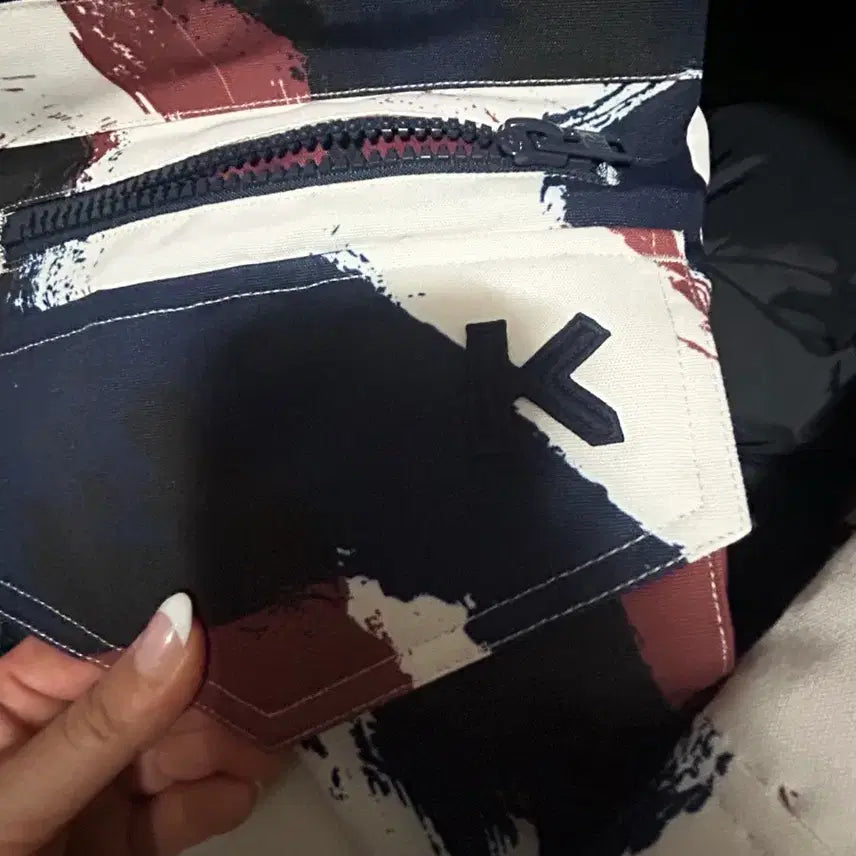 [BUNJANG] KENZO Down Pattern Padded Jumper Jacket / KENZO 겐조 덕다운 패턴 패딩 점퍼 남자S~M 새옷