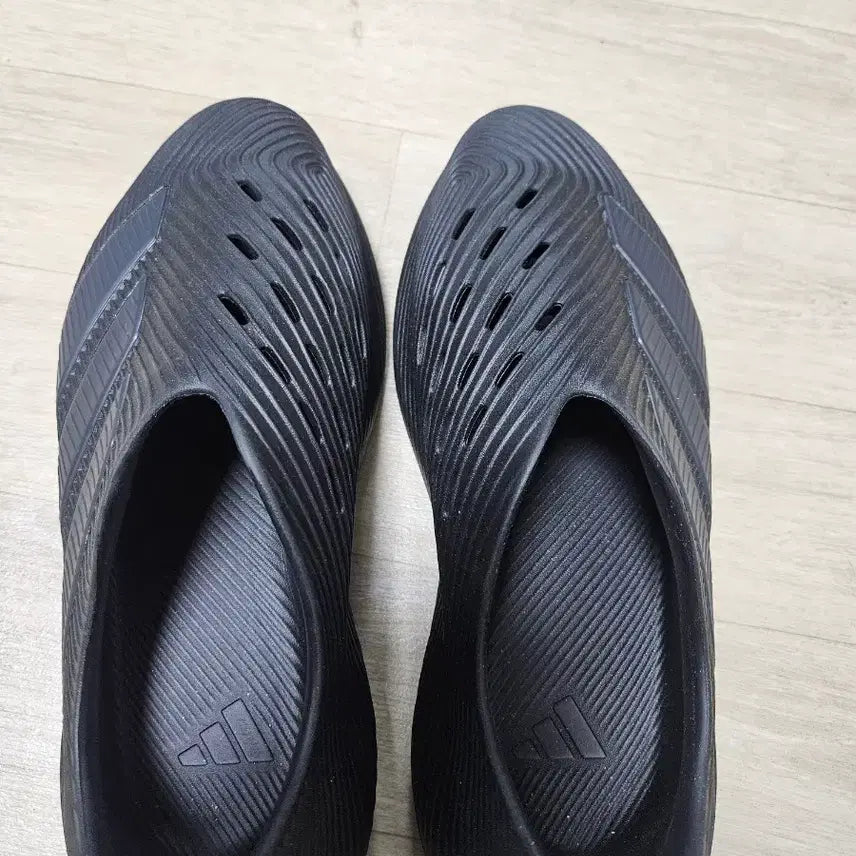 [SOLD OUT] 아디다스 퓨어칠265