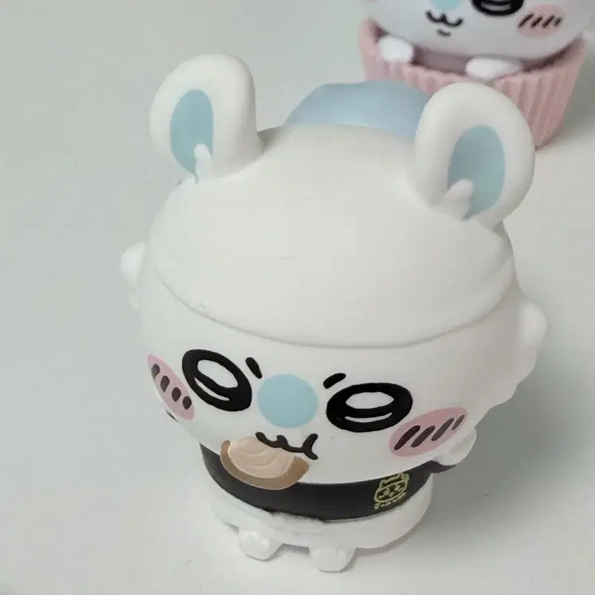 [BUNJANG] Chiikawa Momonga Figure Set / 치이카와 모몽가 피규어 세트