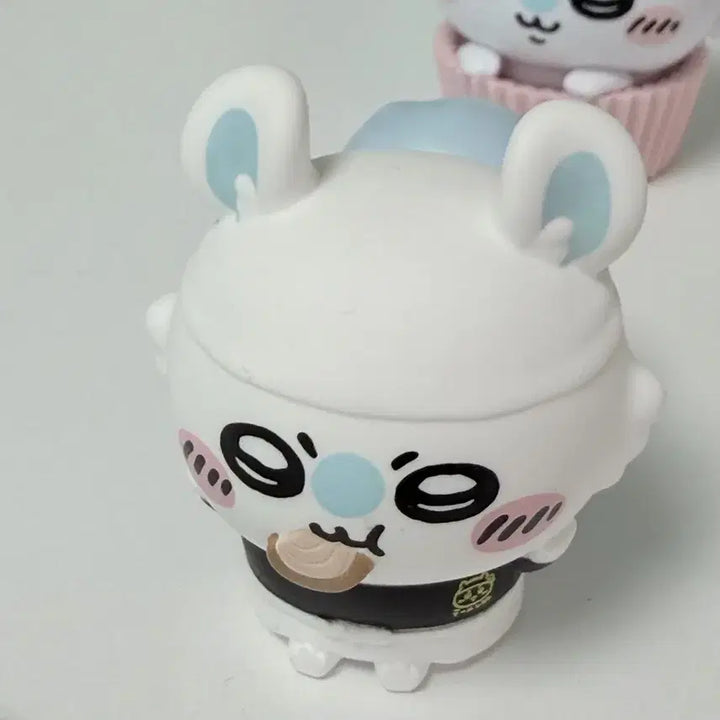 [BUNJANG] Chiikawa Momonga Figure Set / 치이카와 모몽가 피규어 세트