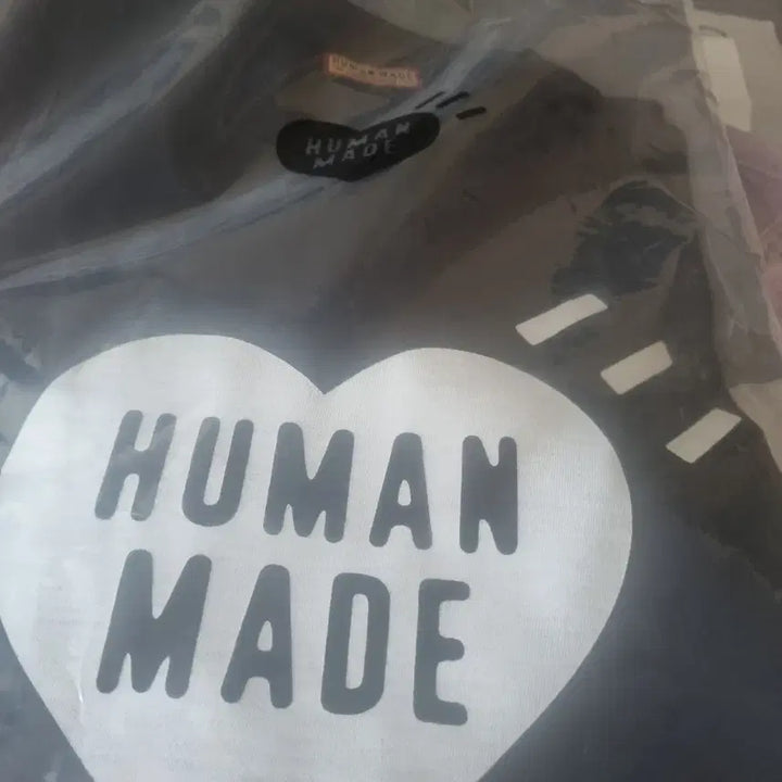 [BUNJANG] Human Made Heart T-Shirt Black / HUMAN MADE 하트 반팔 티셔츠 블랙