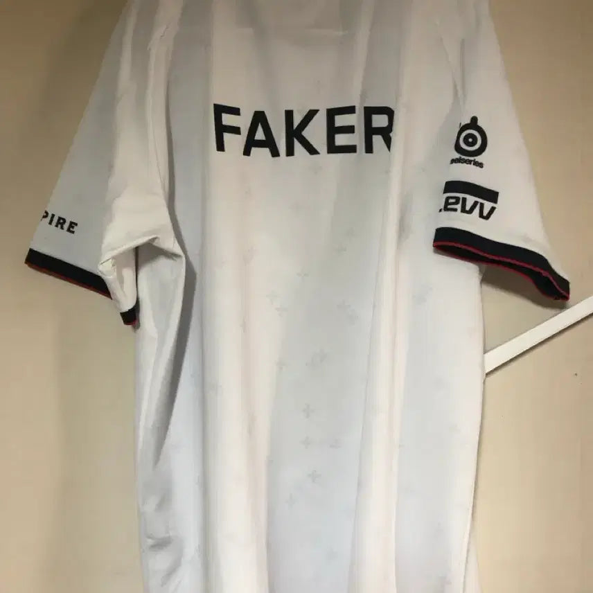 [BUNJANG] T1 Faker 2XL Jersey / 2XL 티원 페이커 유니폼